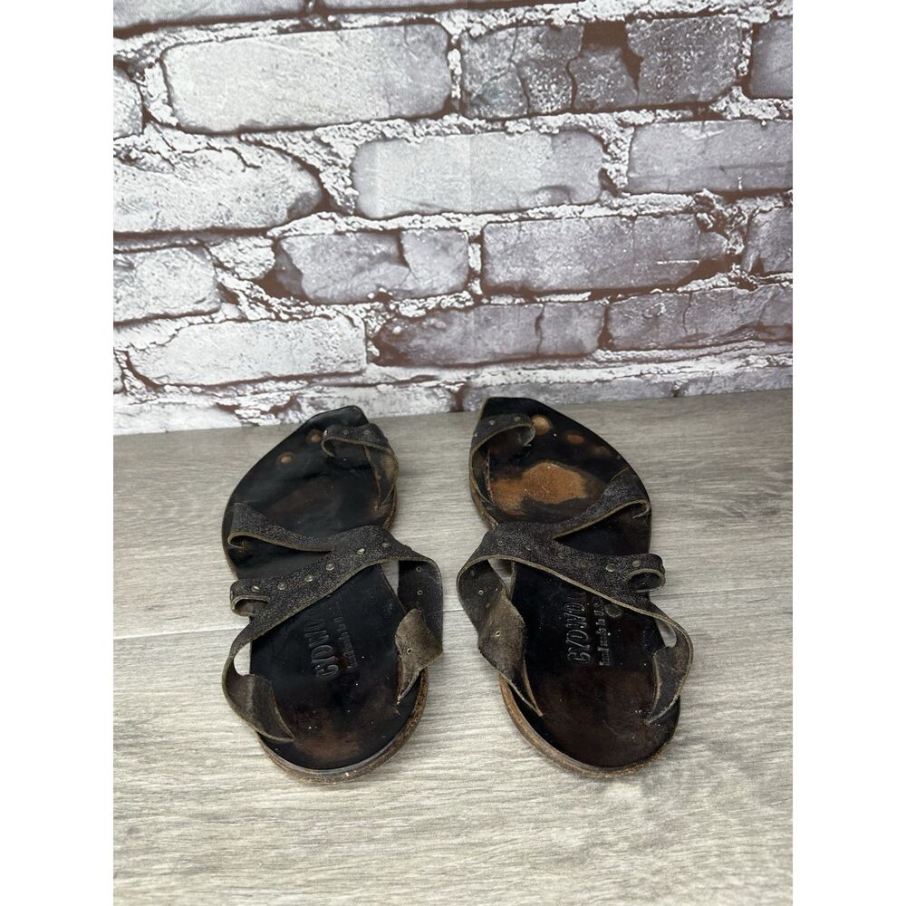 Cydwoq Studs Studded Toe Thong Sandals Women Sz 37EU/6M Brown Leather USA Made - Picture 8 of 16